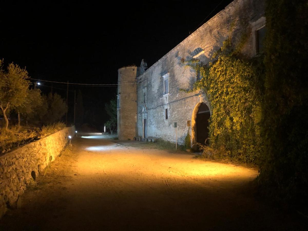 Masseria Barone Gambadoro Monte SantʼAngelo Dış mekan fotoğraf
